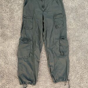Rue21 Men's Cargo Pants in Charcoal
